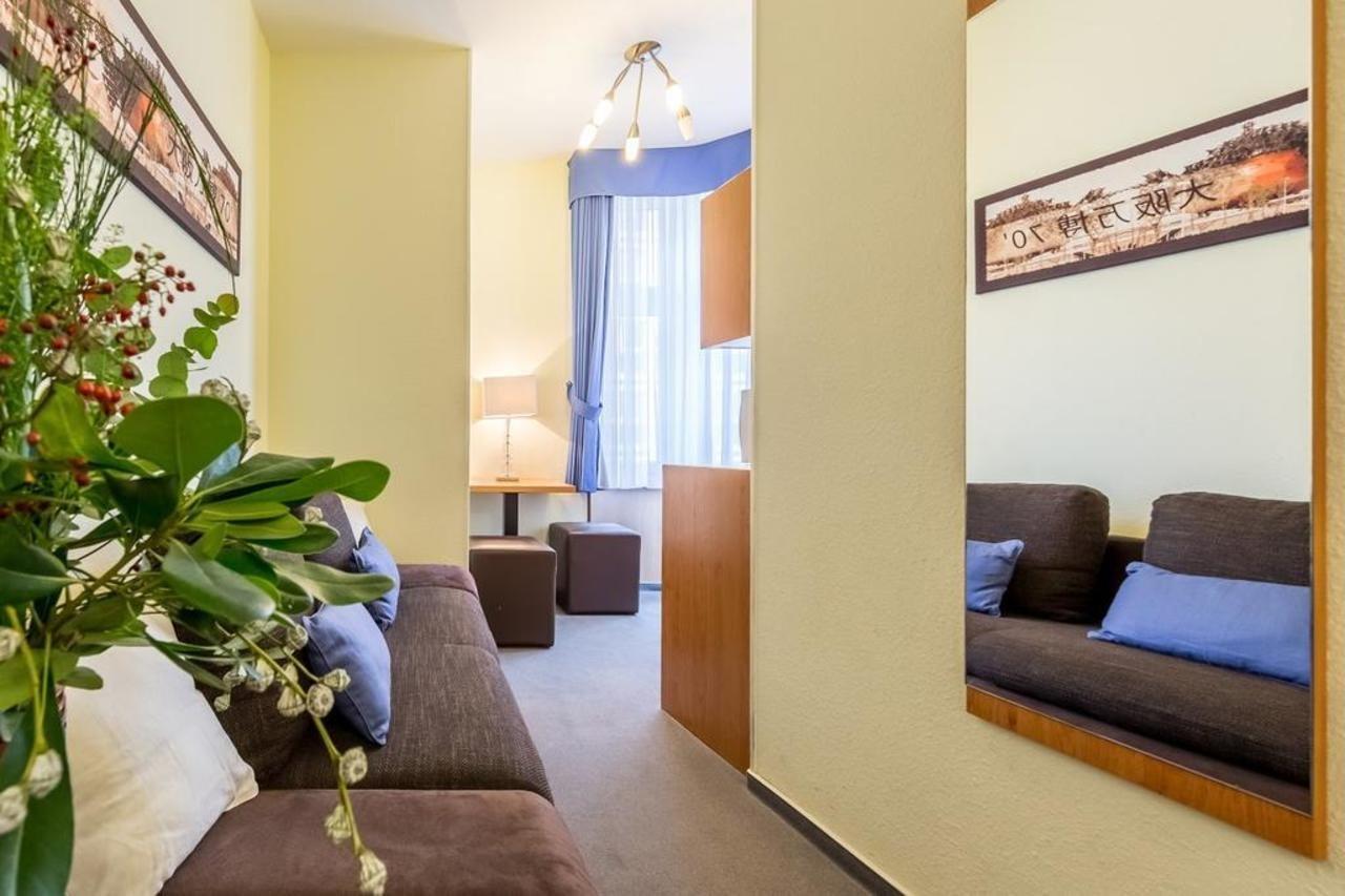 Hotel Expo Frankfurt City Centre Франкфурт на Майн Екстериор снимка