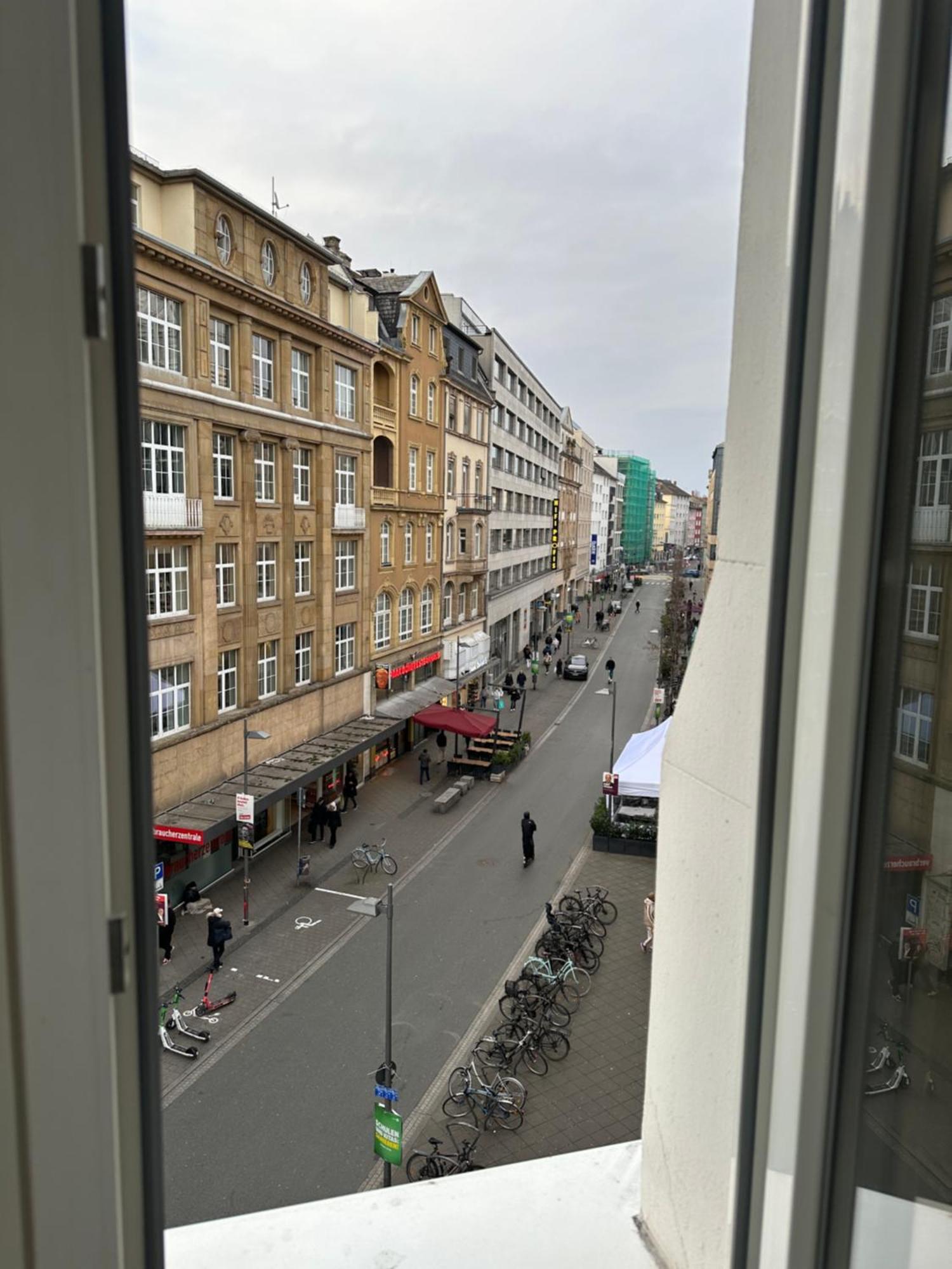 Hotel Expo Frankfurt City Centre Франкфурт на Майн Екстериор снимка