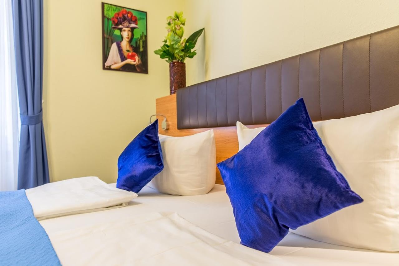 Hotel Expo Frankfurt City Centre Франкфурт на Майн Екстериор снимка